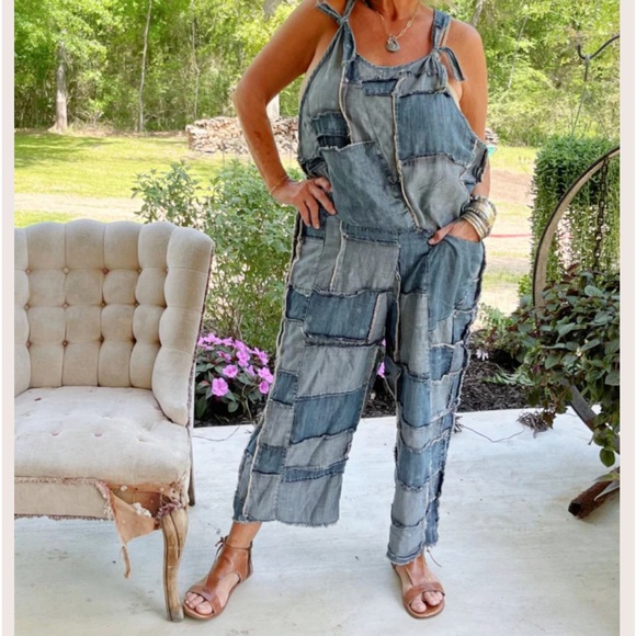 Jaded Gypsy Pants - Jaded Gypsy patchwork skies jumpsuit in L/XL (fits a size 10-14)